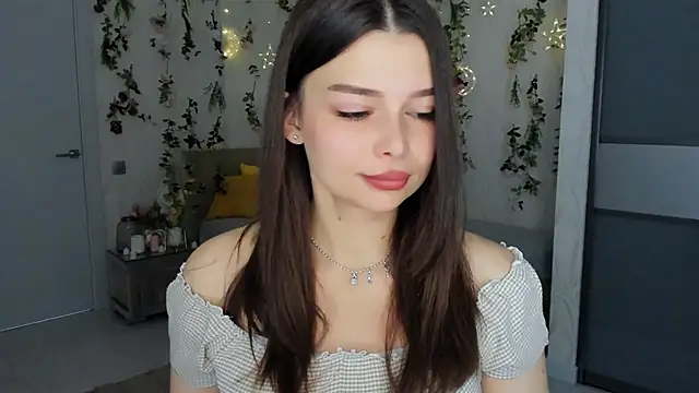 ContinentOfTranquility online show from November 30, 2025, 1:06 am