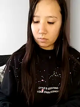 Japabaixinha online show from September 9, 2025, 4:49 pm