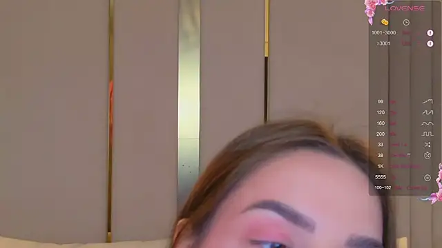 BellaHalles online show from November 20, 2025, 6:14 am