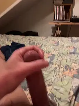 LivingLegend1978 online show from February 12, 2025, 4:55 pm