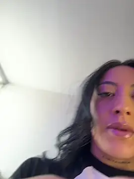 keilelewis online show from July 7, 2026, 6:11 pm