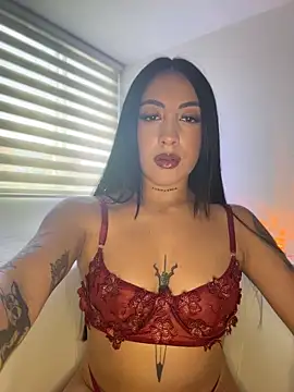 keilelewis online show from April 26, 2026, 6:27 pm
