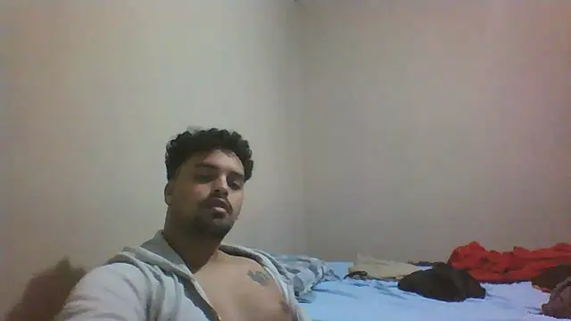 Xcumshot33 online show from September 17, 2025, 4:25 am