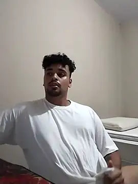 Xcumshot33 online show from March 10, 2025, 9:40 pm