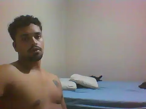 Xcumshot33 online show from March 18, 2026, 1:53 am