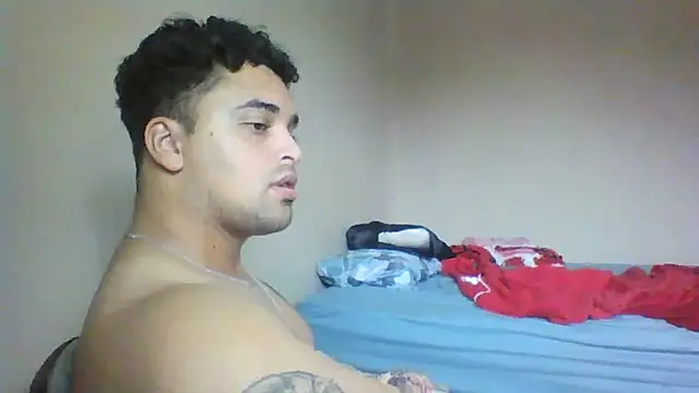 Xcumshot33 online show from October 29, 2025, 5:23 pm