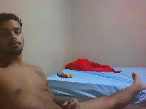 Xcumshot33 online show from February 4, 2026, 11:11 pm