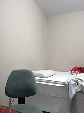 Xcumshot33 online show from March 11, 2025, 3:47 am