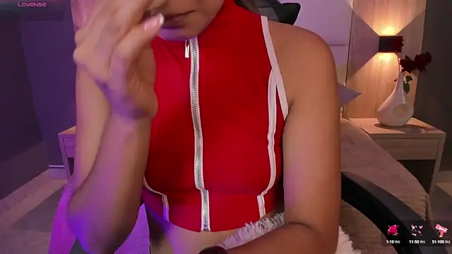 bella1207 online show from September 27, 2025, 7:31 pm