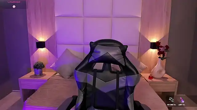 bella1207 online show from September 8, 2025, 7:24 pm