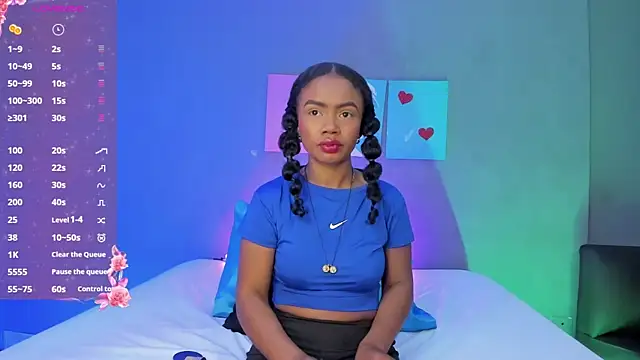 EmmaSmith06 online show from November 12, 2025, 5:06 pm