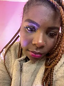 LoveQueen2 online show from July 17, 2026, 11:51 am