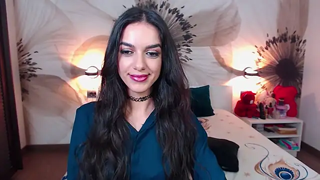 KatherineBisou online show from October 8, 2025, 6:41 pm