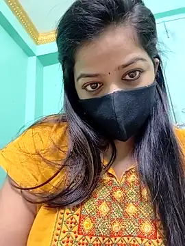 Monalisa Singh online show from November 13, 2025, 6:45 pm