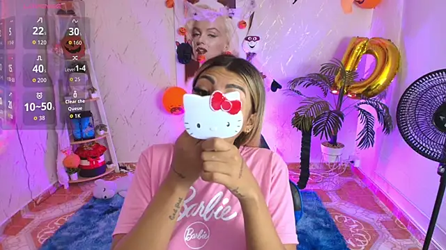 SALOOMEE   online show from November 3, 2025, 12:20 pm