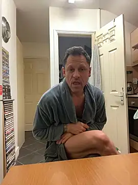 Yourhotboy 42 online show from February 4, 2025, 7:11 pm