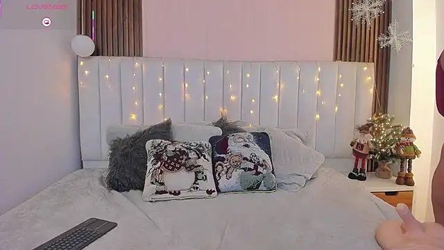 ivy collins online show from December 19, 2025, 10:39 am