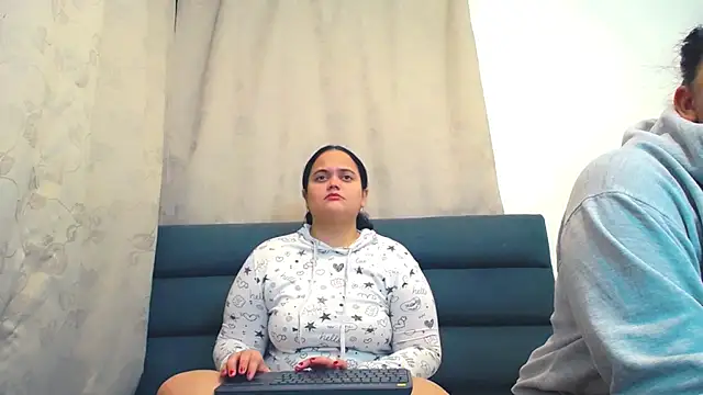 brunnette hot online show from March 19, 2026, 10:37 am