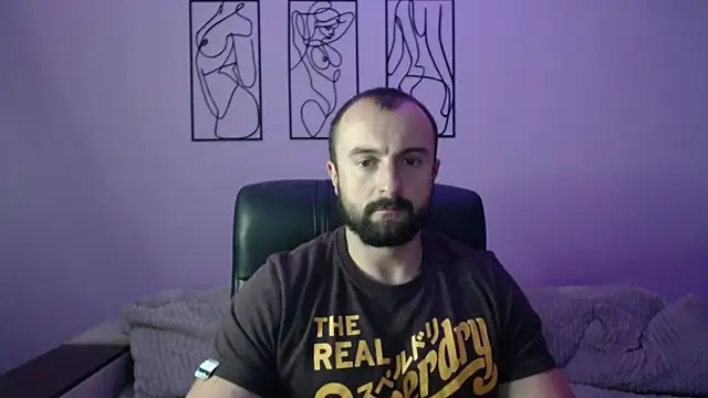 brindlefly6969 online show from September 19, 2025, 11:47 am