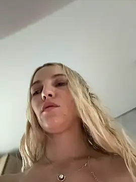 Adelina0001 online show from July 6, 2026, 6:31 am