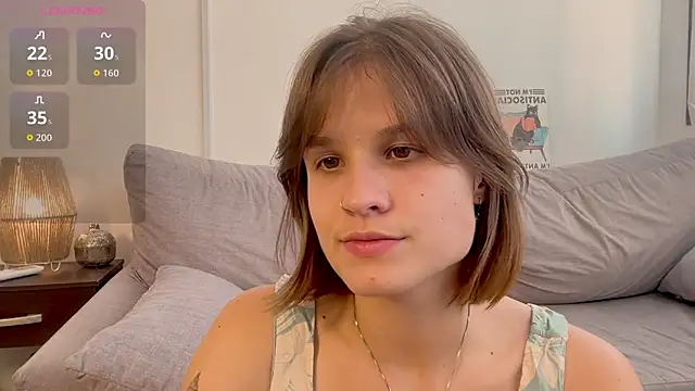 Snapshot of Your_Hand_In_mine chatting on February 6, 2026, 6:59 pm Your Hand In mine online show from February 6, 2026, 6:59 pm