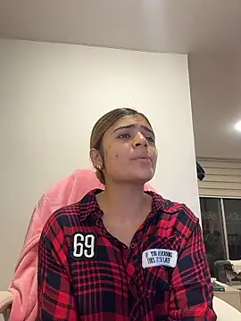 pamell col online show from January 11, 2026, 12:06 am