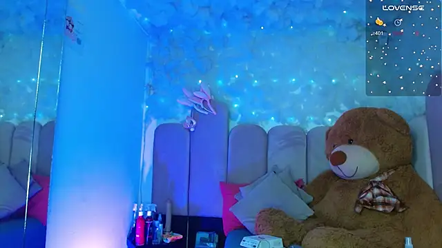 puca ebony online show from November 5, 2025, 7:39 pm