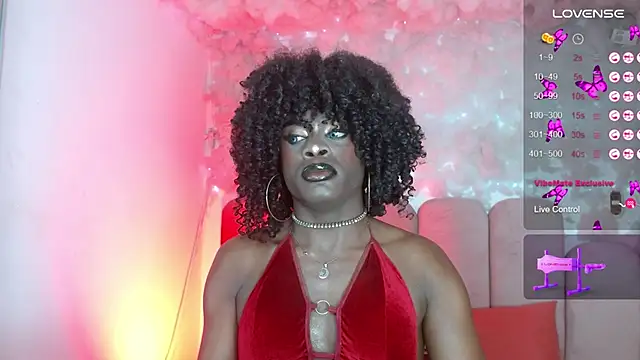 Snapshot of puca_ebony chatting on June 3, 2026, 5:17 pm puca ebony online show from June 3, 2026, 5:17 pm