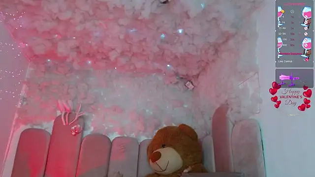 puca ebony online show from February 14, 2026, 4:40 pm