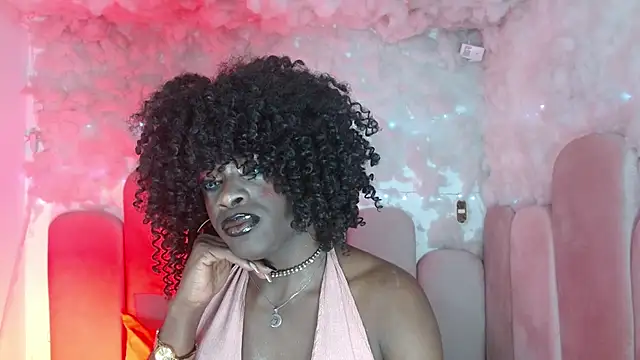 Snapshot of puca_ebony chatting on June 2, 2026, 4:51 pm puca ebony online show from June 2, 2026, 4:51 pm