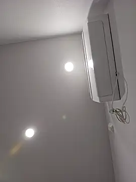 Iliketocooksquirt25 online show from November 26, 2025, 2:00 am