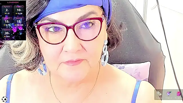 cataleya mom online show from July 15, 2026, 9:22 pm