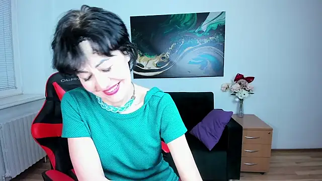 Snapshot of Silvia_Wallec chatting on February 8, 2026, 6:49 pm Silvia Wallec online show from February 8, 2026, 6:49 pm