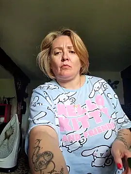 lady charlyne online show from May 5, 2026, 8:39 am