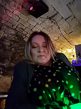 lady charlyne online show from November 21, 2025, 8:30 pm