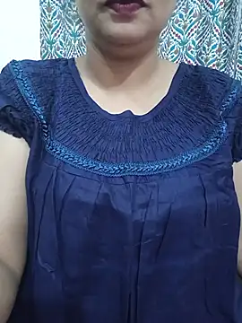 Snapshot of Priya_Boudi chatting on July 20, 2026, 5:48 pm Priya Boudi online show from July 20, 2026, 5:48 pm