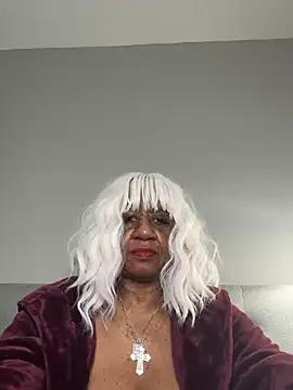 BreanaDivine online show from February 25, 2025, 10:09 pm