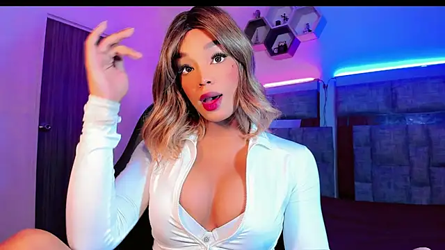 vane blondets online show from February 14, 2026, 7:03 pm