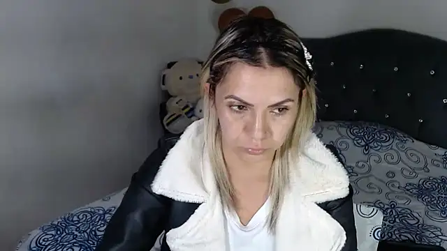 Chantal hott online show from February 18, 2026, 10:06 pm