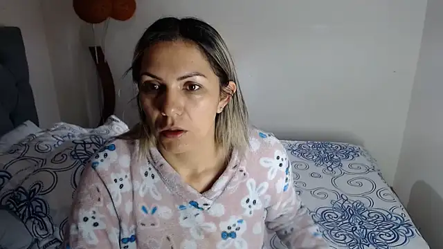 Chantal hott online show from June 9, 2026, 10:27 am