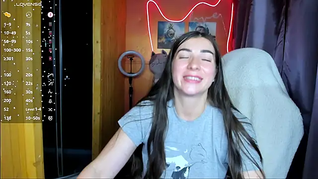 Fiery Brunette  online show from September 13, 2025, 5:40 am