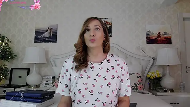 IreneHope online show from May 5, 2026, 12:08 pm