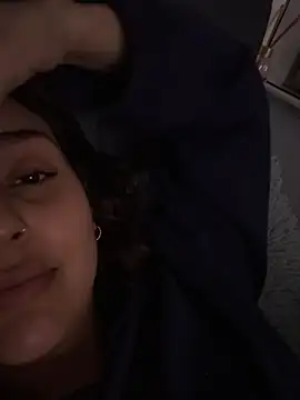 HazzelGray online show from March 11, 2025, 4:18 pm