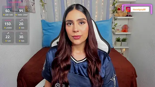 HazzelGray online show from October 26, 2025, 3:56 pm