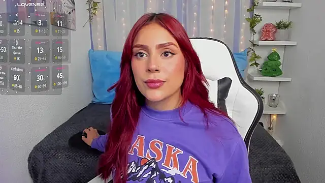 HazzelGray online show from January 28, 2025, 2:42 pm