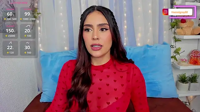 HazzelGray online show from October 16, 2025, 4:26 pm