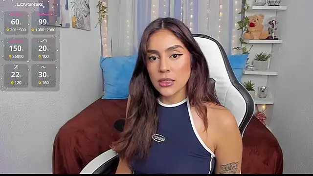 HazzelGray online show from February 20, 2025, 4:47 pm