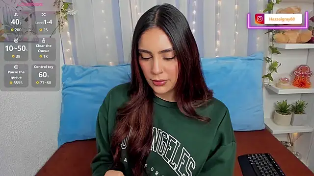 HazzelGray online show from September 14, 2025, 6:30 pm