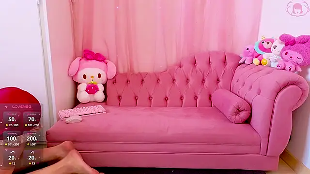 AuroraKatsy online show from September 17, 2025, 7:38 pm