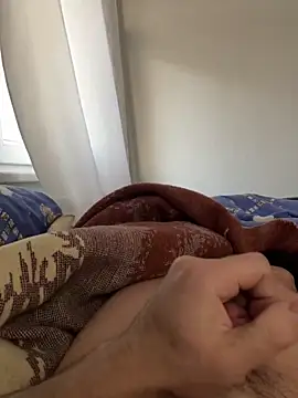 emreaktif30 online show from January 29, 2025, 2:53 pm